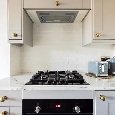 Luxurious 1-Bedroom Apartment In Kensington London Luaran gambar